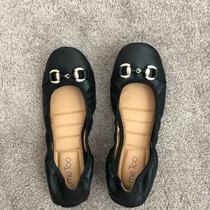 Black work flats. Brand: Me Too